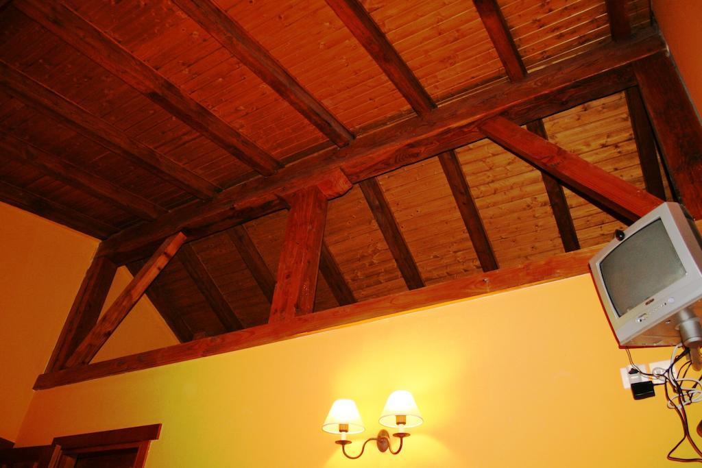 Perlakua Saka Villa Деба Екстериор снимка